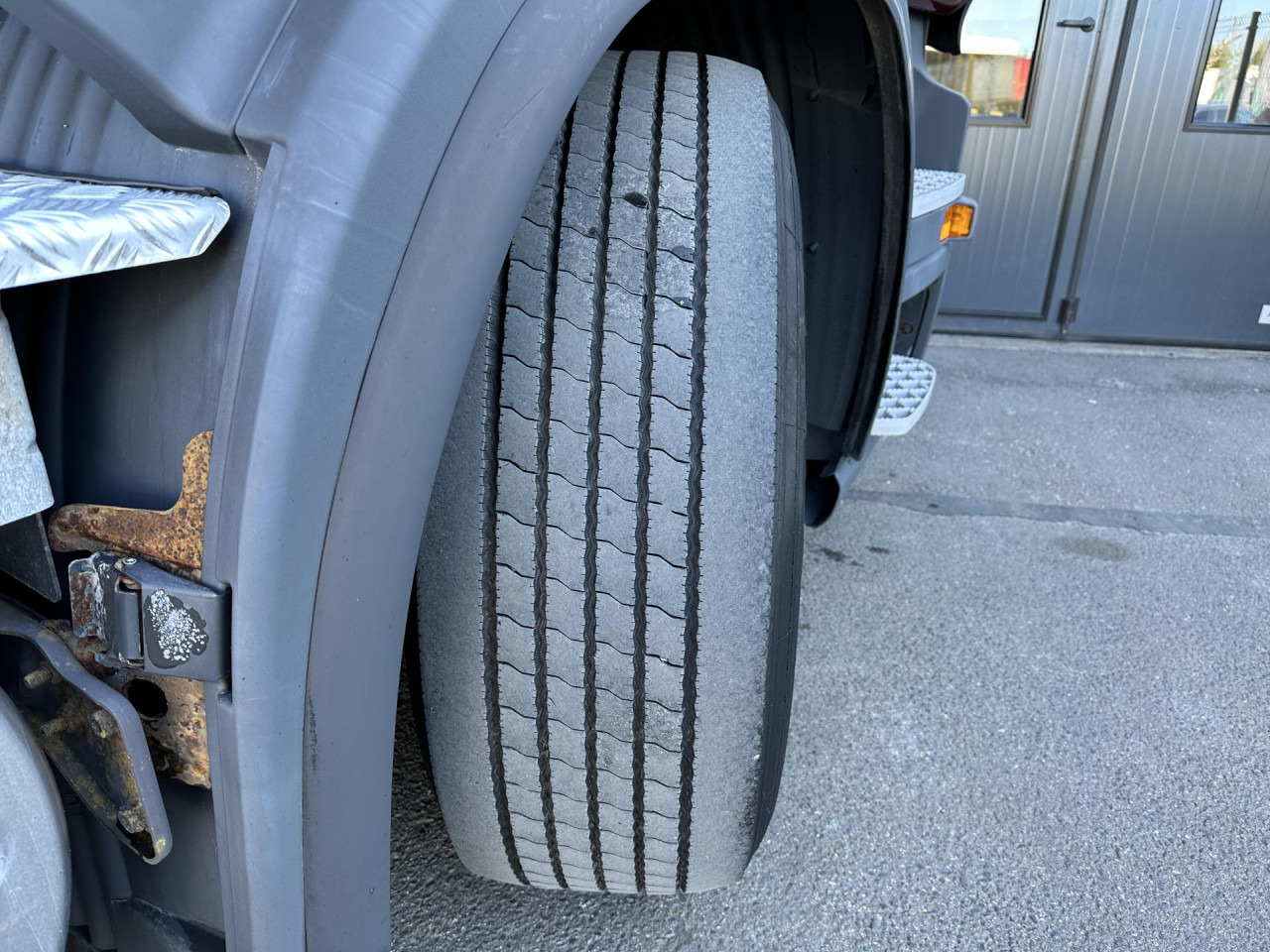 SCANIA R 440 LA4x2MNA - Sattelzugmaschine: das Bild 4 SCANIA R 440 LA4x2MNA - Sattelzugmaschine: das Bild 4