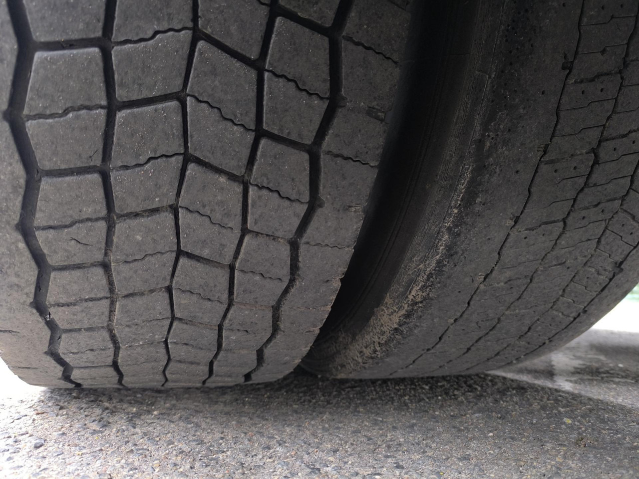 SCANIA R 500 A6x2NB - Sattelzugmaschine: das Bild 2 SCANIA R 500 A6x2NB - Sattelzugmaschine: das Bild 2