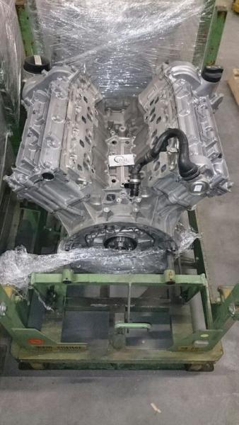 Nc Moteur MERCEDES-BENZ OM642.896 pour minibus MERCEDES-BENZ SPRINTER, OM 642 896 neuf - Motor für Kleinbus: das Bild 4 Nc Moteur MERCEDES-BENZ OM642.896 pour minibus MERCEDES-BENZ SPRINTER, OM 642 896 neuf - Motor für Kleinbus: das Bild 4