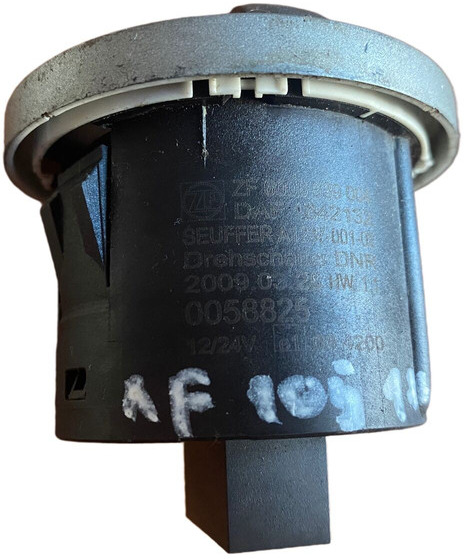 DAF XF 105 - Armaturenbrett: das Bild 3 DAF XF 105 - Armaturenbrett: das Bild 3