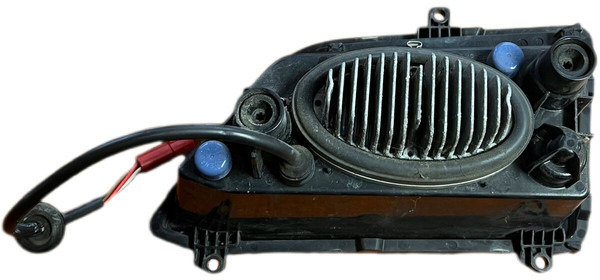 Scania right - Ersatzteile: das Bild 3 Scania right - Ersatzteile: das Bild 3