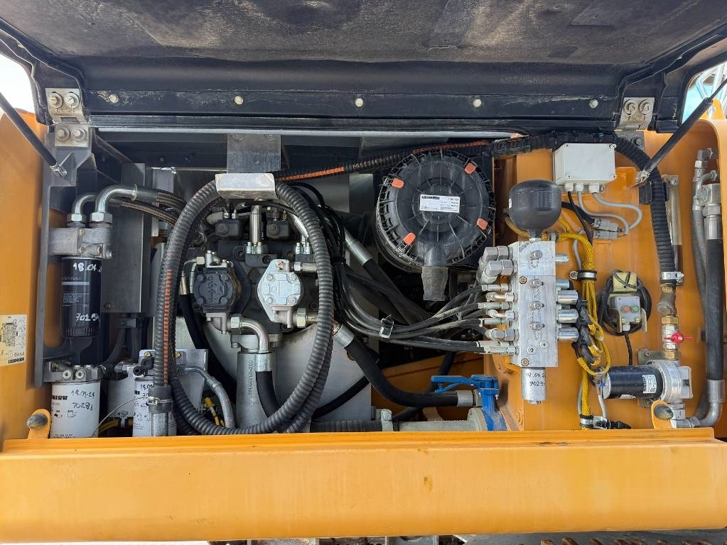 Kettenbagger Liebherr R 922 LC: das Bild 22