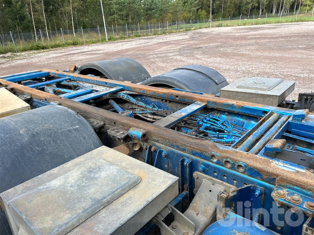 Fahrgestell LKW DAF: das Bild 44