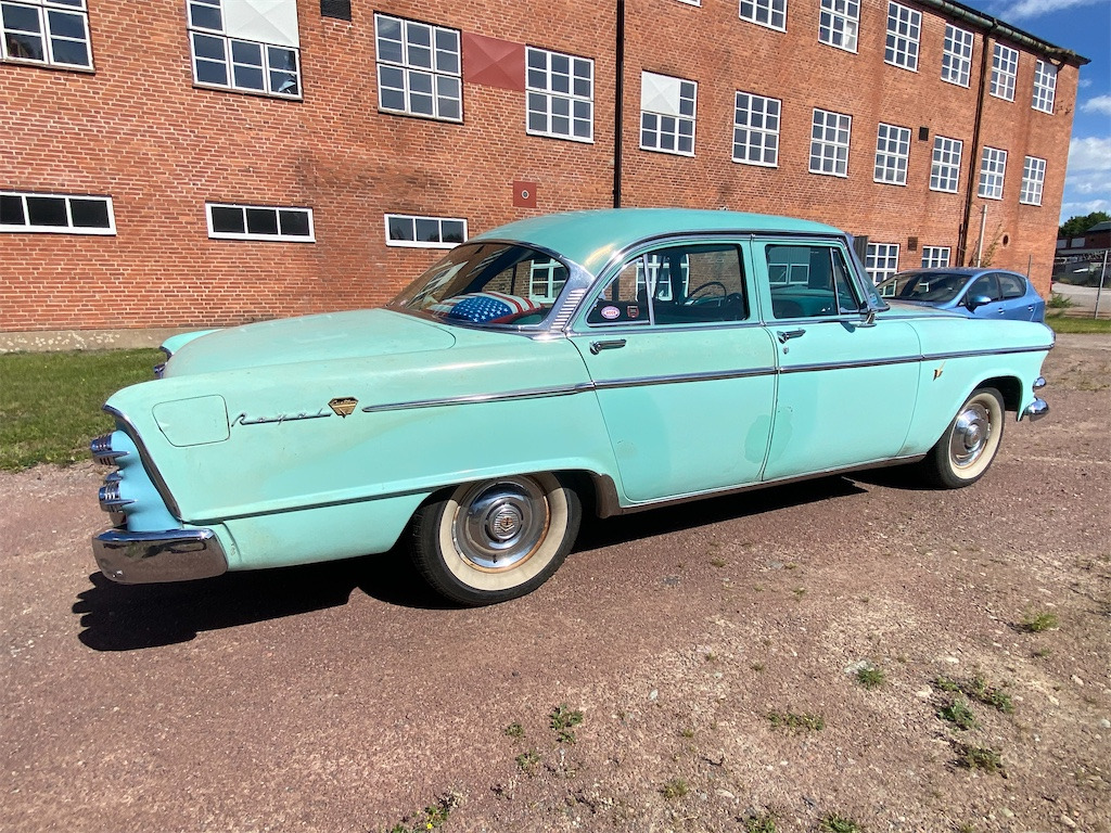 DODGE CUSTOM ROYAL - PKW: das Bild 5 DODGE CUSTOM ROYAL - PKW: das Bild 5
