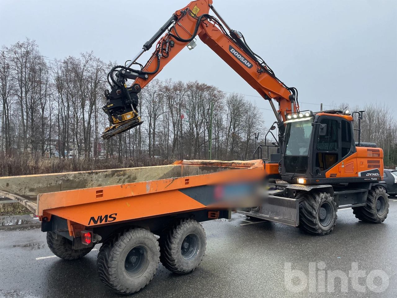 Umschlagbagger Doosan Dx140 + Dumperkärra o redskap: das Bild 6 Umschlagbagger Doosan Dx140 + Dumperkärra o redskap: das Bild 6