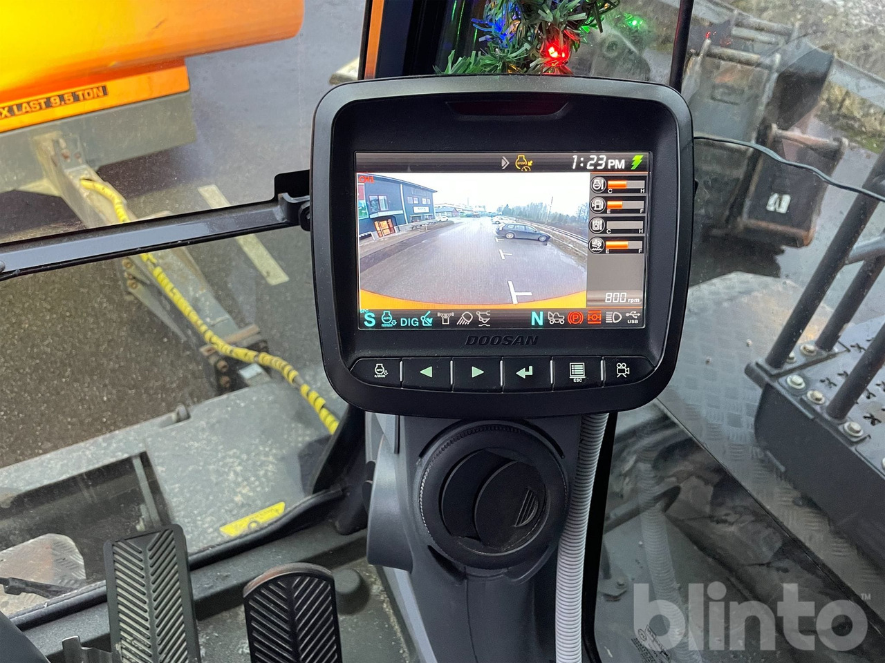 Umschlagbagger Doosan Dx140 + Dumperkärra o redskap: das Bild 14 Umschlagbagger Doosan Dx140 + Dumperkärra o redskap: das Bild 14