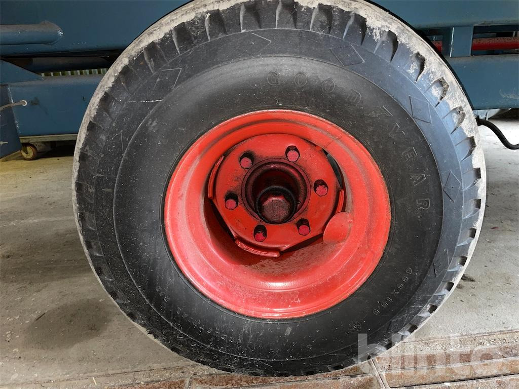 Landwirtschaftlicher Kipper GISEBO G-30 / 400TS: das Bild 12