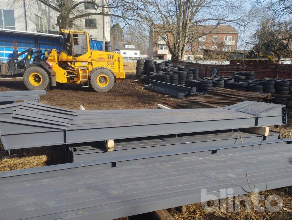 IPE 200 - 200 m2 - Baugeräte: das Bild 4 IPE 200 - 200 m2 - Baugeräte: das Bild 4