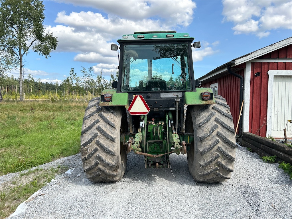 J.DEERE 3650 4WD - Traktor: das Bild 5 J.DEERE 3650 4WD - Traktor: das Bild 5