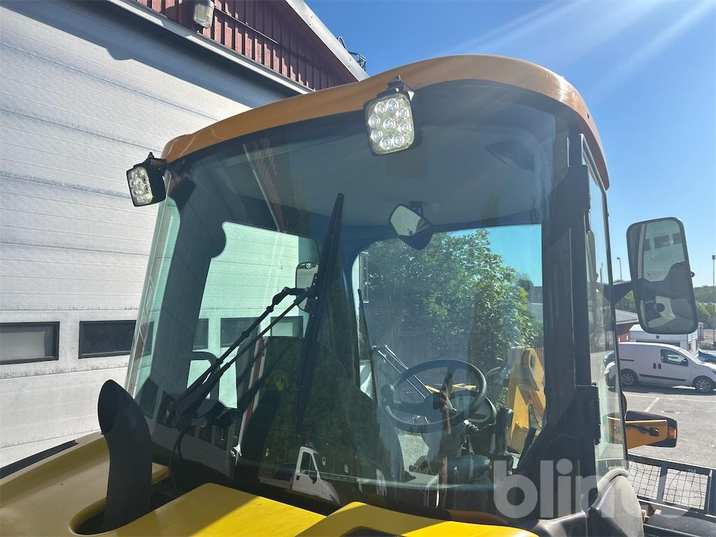 Radlader JCB 406: das Bild 27