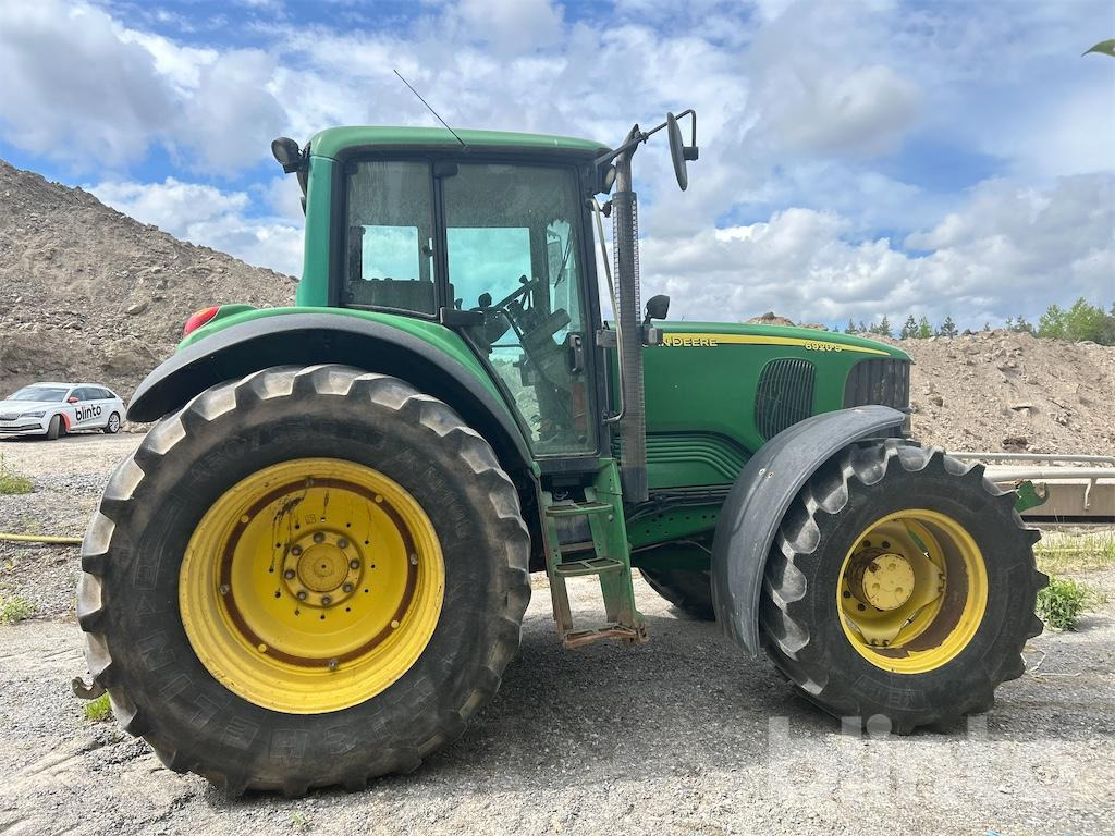 JOHN DEERE 6920S - Traktor: das Bild 4 JOHN DEERE 6920S - Traktor: das Bild 4