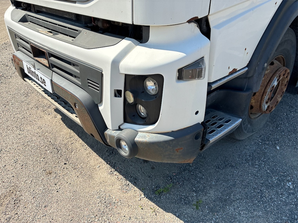 LKW VOLVO FM 6X2: das Bild 12