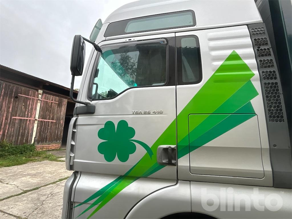 Tiertransporter LKW MAN TGA 26.419 MAN (2002): das Bild 20