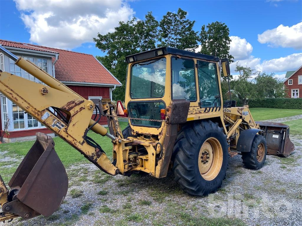 Massey Ferguson 60H - Baggerlader: das Bild 5 Massey Ferguson 60H - Baggerlader: das Bild 5