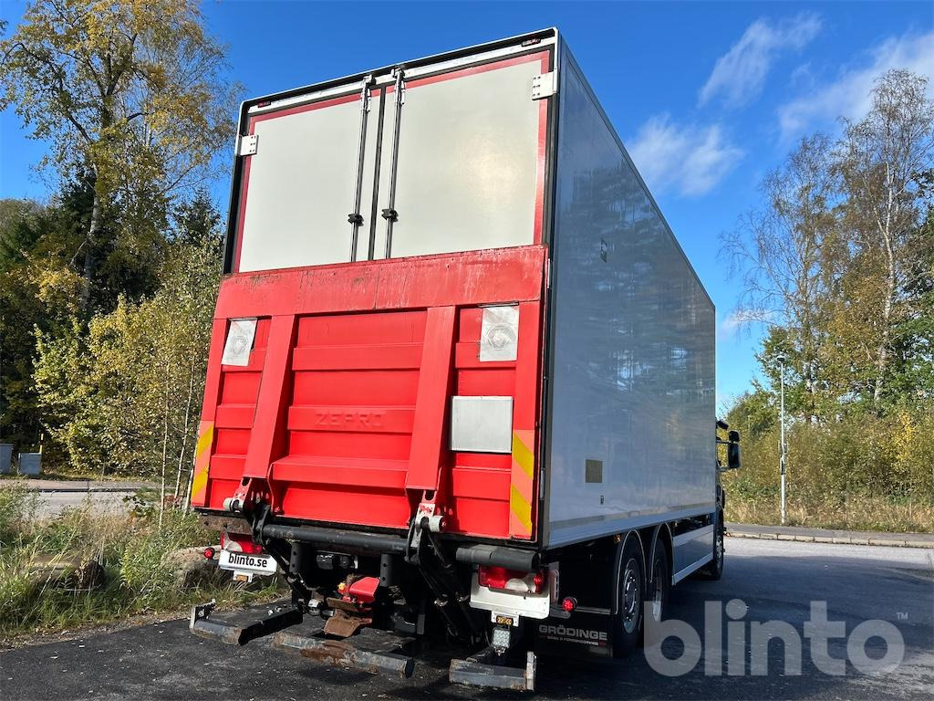 SCANIA P380DB6X2*4MNB - Kühlkoffer LKW: das Bild 3 SCANIA P380DB6X2*4MNB - Kühlkoffer LKW: das Bild 3