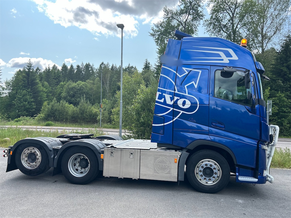 VOLVO FH13 540 6*2 - Sattelzugmaschine: das Bild 2 VOLVO FH13 540 6*2 - Sattelzugmaschine: das Bild 2
