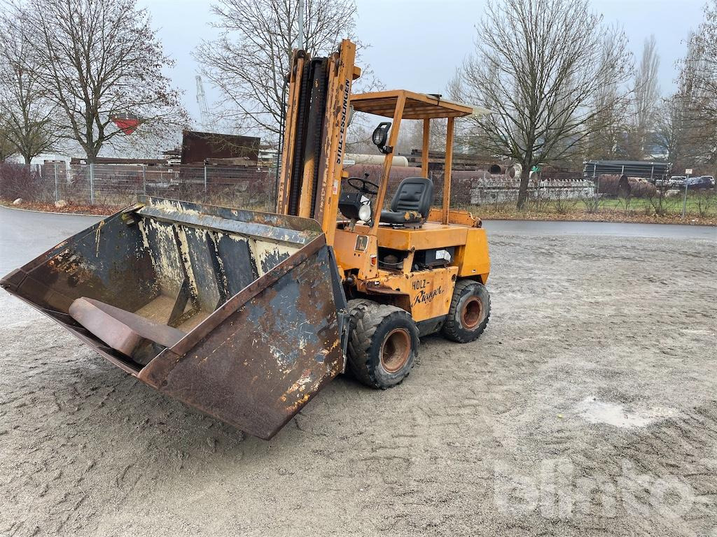 Still/ SE Fahrzeugwerke GmbH DFG3.5 WS3232 (1974) - Gabelstapler: das Bild 1 Still/ SE Fahrzeugwerke GmbH DFG3.5 WS3232 (1974) - Gabelstapler: das Bild 1