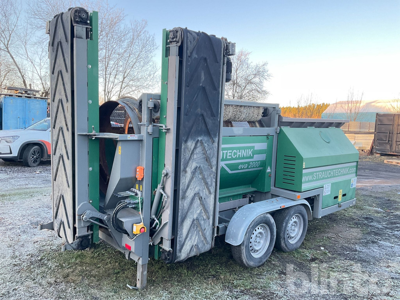 Strauchtechnik Eva 2000 - Siebmaschine: das Bild 2 Strauchtechnik Eva 2000 - Siebmaschine: das Bild 2