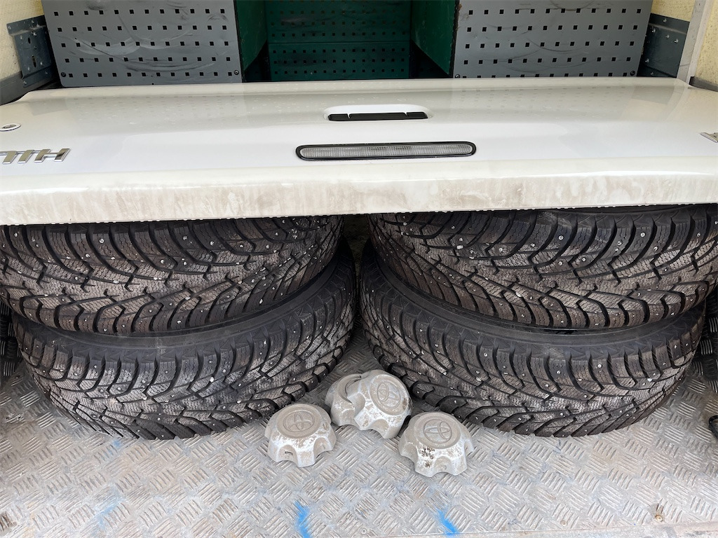 Pick-up TOYOTA HILUX 2.5 4x4: das Bild 50