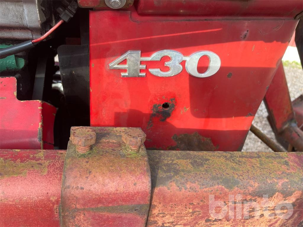 Traktor VOLVO-BM T 430: das Bild 43