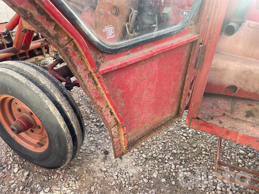 Traktor VOLVO-BM T 430: das Bild 48