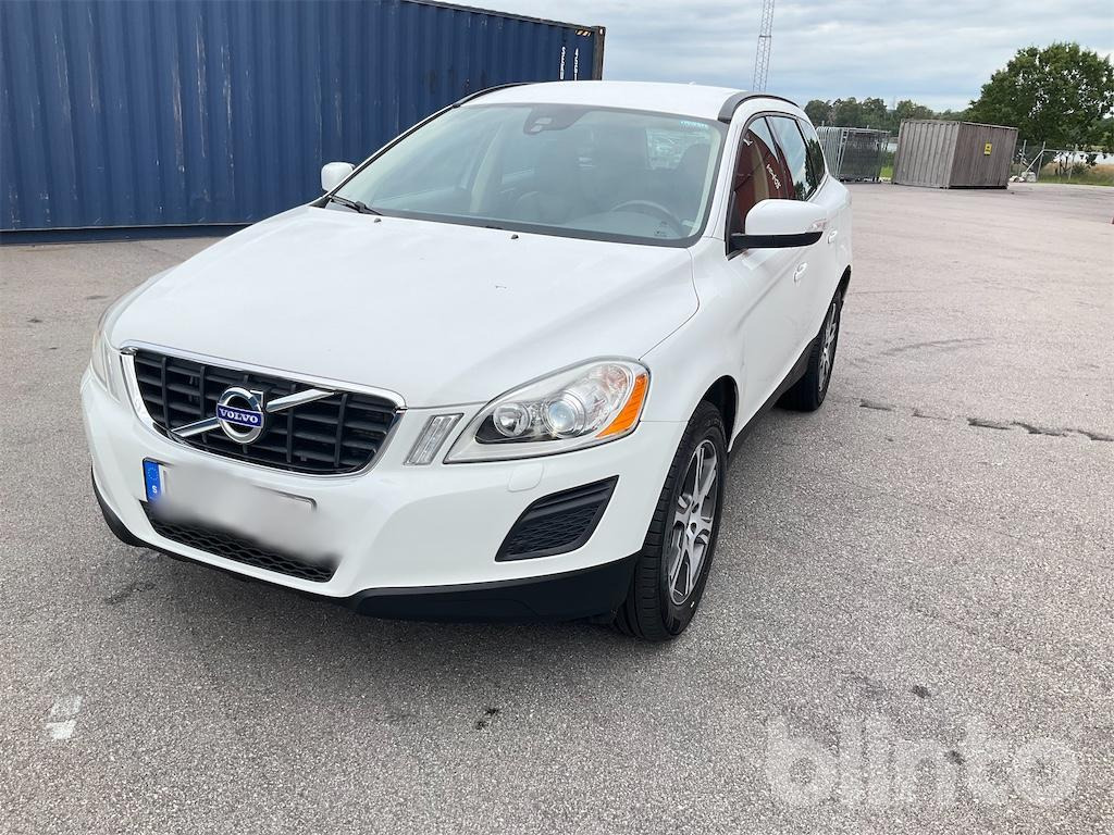 VOLVO D + XC60 - PKW: das Bild 3 VOLVO D + XC60 - PKW: das Bild 3