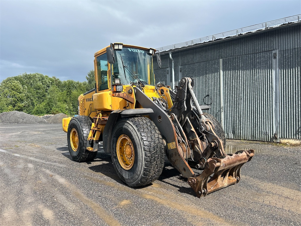 VOLVO L90E - Radlader: das Bild 3 VOLVO L90E - Radlader: das Bild 3