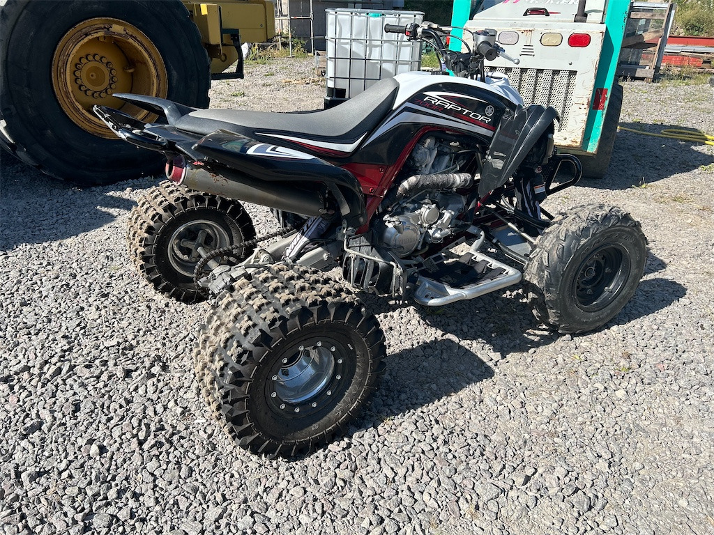 Yamaha RAPTOR 700R - Quad: das Bild 5 Yamaha RAPTOR 700R - Quad: das Bild 5