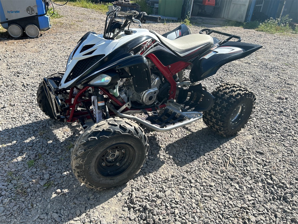 Yamaha RAPTOR 700R - Quad: das Bild 1 Yamaha RAPTOR 700R - Quad: das Bild 1
