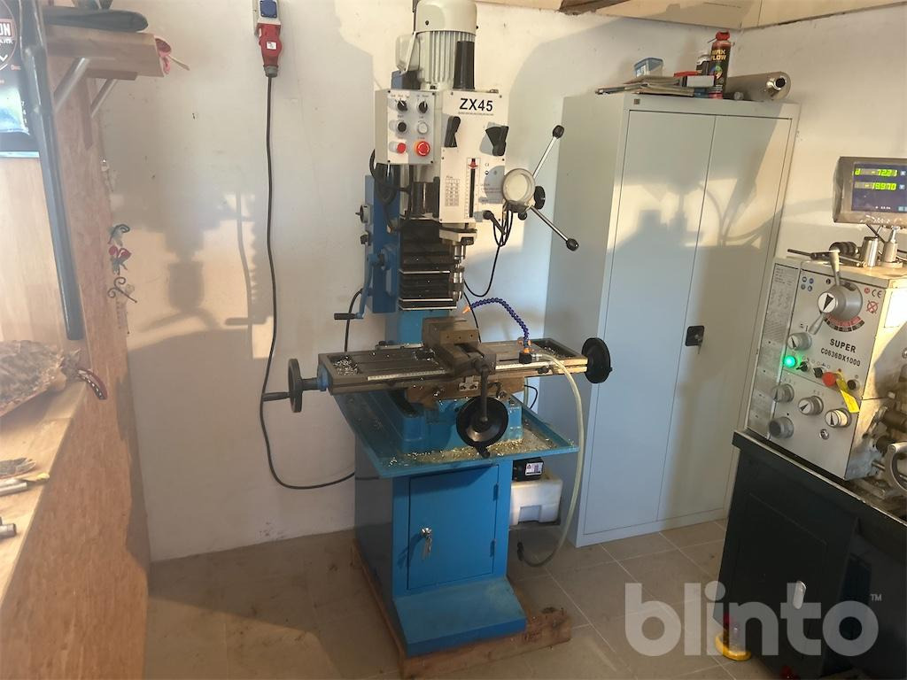 ZX45 - Mycket tillbehör - Metallbearbeitungsmaschine: das Bild 2 ZX45 - Mycket tillbehör - Metallbearbeitungsmaschine: das Bild 2