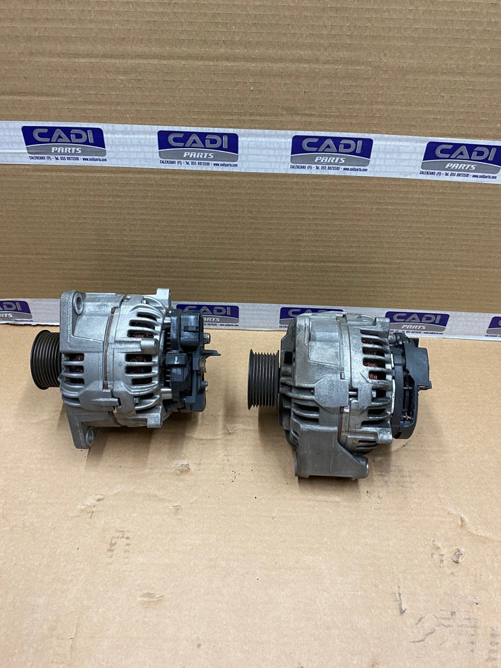 ALTERNATORE - RIF BOSCH 0124655025 - RIF. MAN 51261017283 28V, 120A - Lichtmaschine für LKW: das Bild 2 ALTERNATORE - RIF BOSCH 0124655025 - RIF. MAN 51261017283 28V, 120A - Lichtmaschine für LKW: das Bild 2