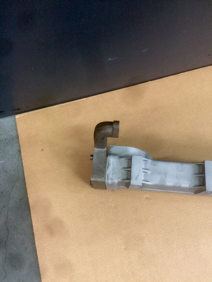 MODULO EGR (modulo ricircolo gas di scarico) - Motori MAN D2866 / D2876 - Euro 3 - RIF. MAN 51081007026 - 51081007027 - 51081007028 - 51081007089 - AGR-Kühler: das Bild 5 MODULO EGR (modulo ricircolo gas di scarico) - Motori MAN D2866 / D2876 - Euro 3 - RIF. MAN 51081007026 - 51081007027 - 51081007028 - 51081007089 - AGR-Kühler: das Bild 5