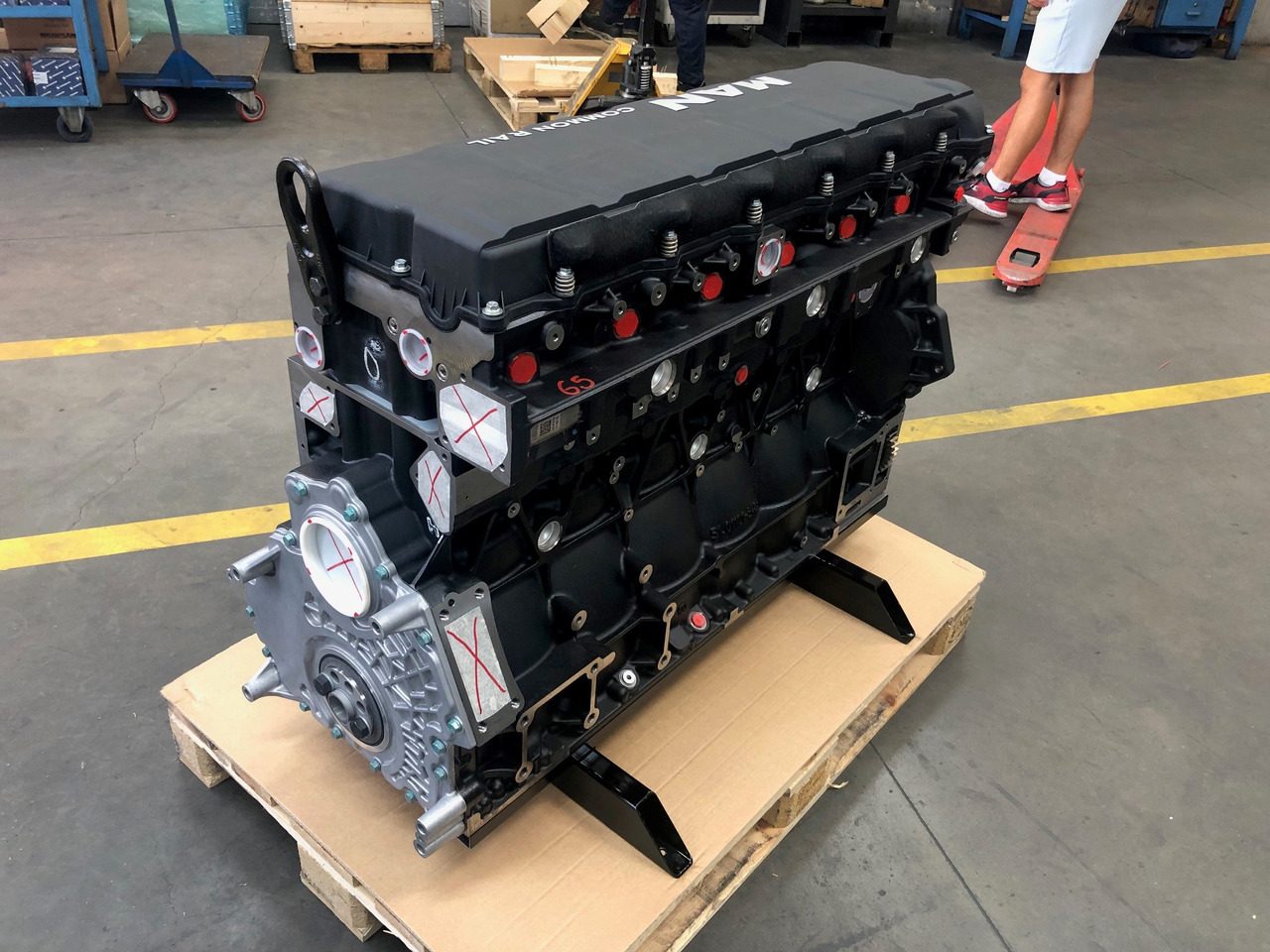 Motor für LKW MOTORE ALLEGGERITO MAN D2676LF51 / D2676 LF51 - D2676LF52 / D2676 LF52 - D2676LF53 / D2676 LF53 (camion): das Bild 1