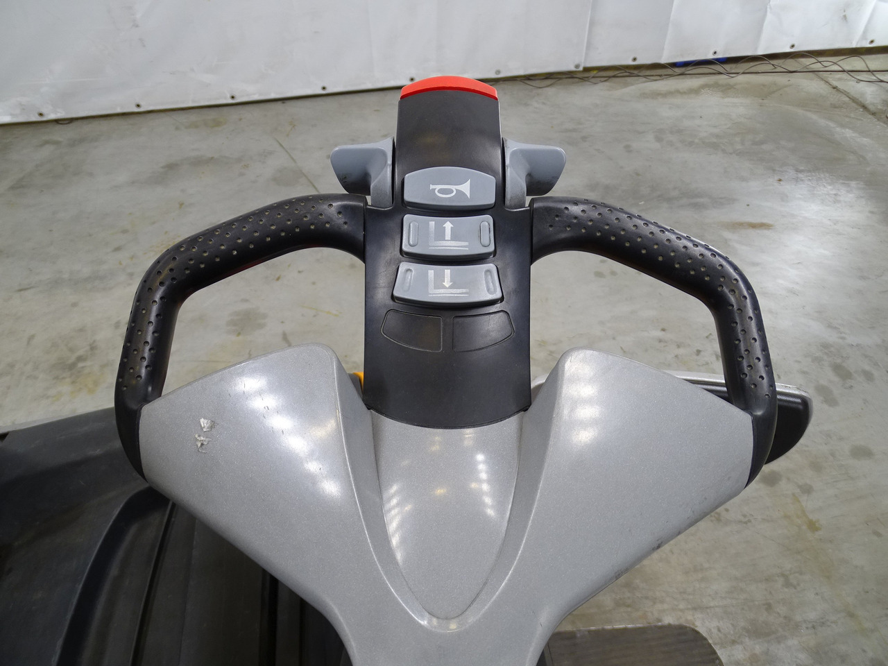 Still EXV-SF16 - Hochhubwagen: das Bild 3 Still EXV-SF16 - Hochhubwagen: das Bild 3