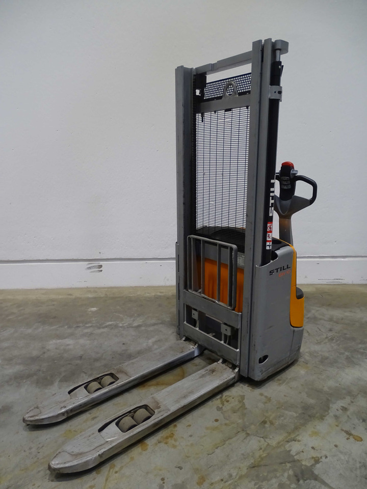 Still EXV10 - Hochhubwagen: das Bild 1 Still EXV10 - Hochhubwagen: das Bild 1