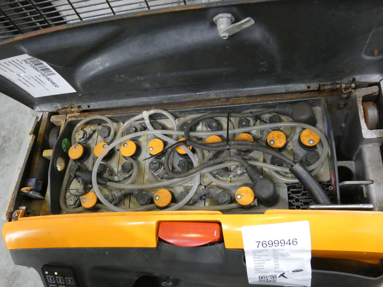 Still EXV12I - Hochhubwagen: das Bild 4 Still EXV12I - Hochhubwagen: das Bild 4