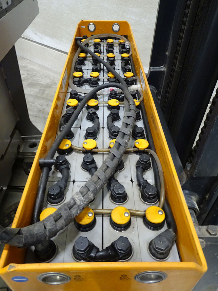 Still FM-X14 - Schubmaststapler: das Bild 4 Still FM-X14 - Schubmaststapler: das Bild 4