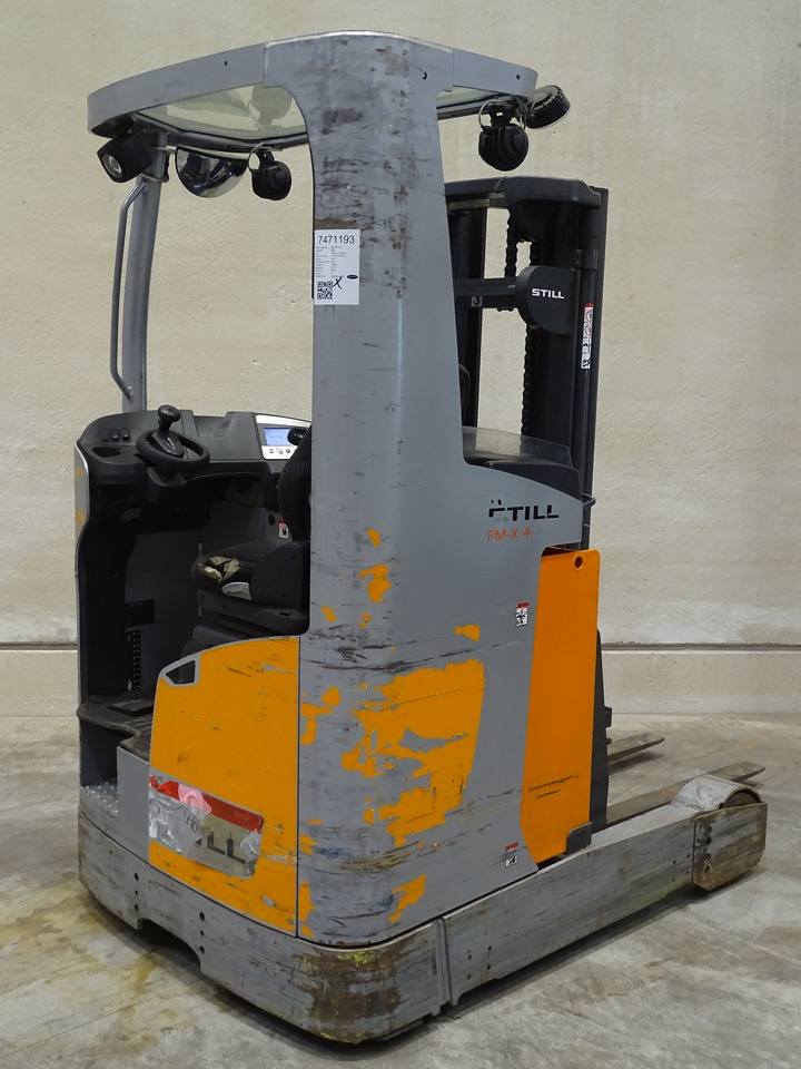 Still FM-X14 - Schubmaststapler: das Bild 2 Still FM-X14 - Schubmaststapler: das Bild 2