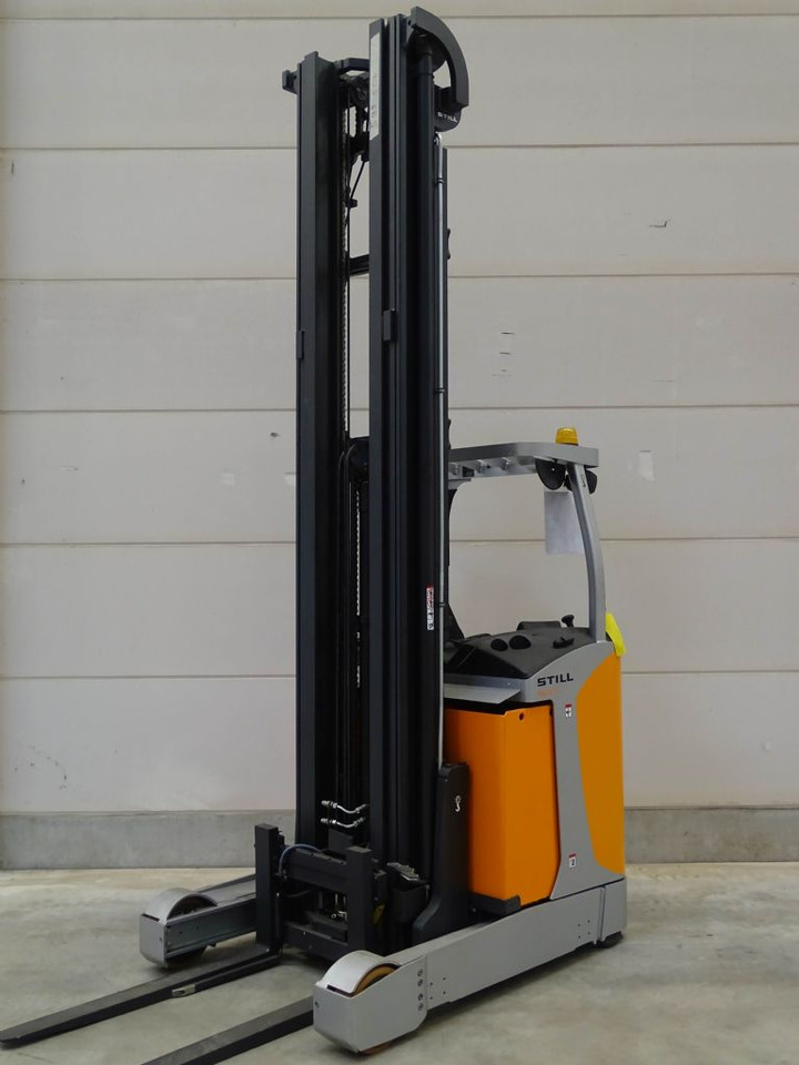 Still FM-X17 - Schubmaststapler: das Bild 1 Still FM-X17 - Schubmaststapler: das Bild 1