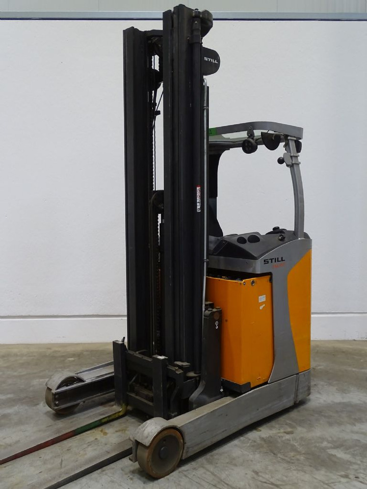 Still FM-X17 - Schubmaststapler: das Bild 1 Still FM-X17 - Schubmaststapler: das Bild 1