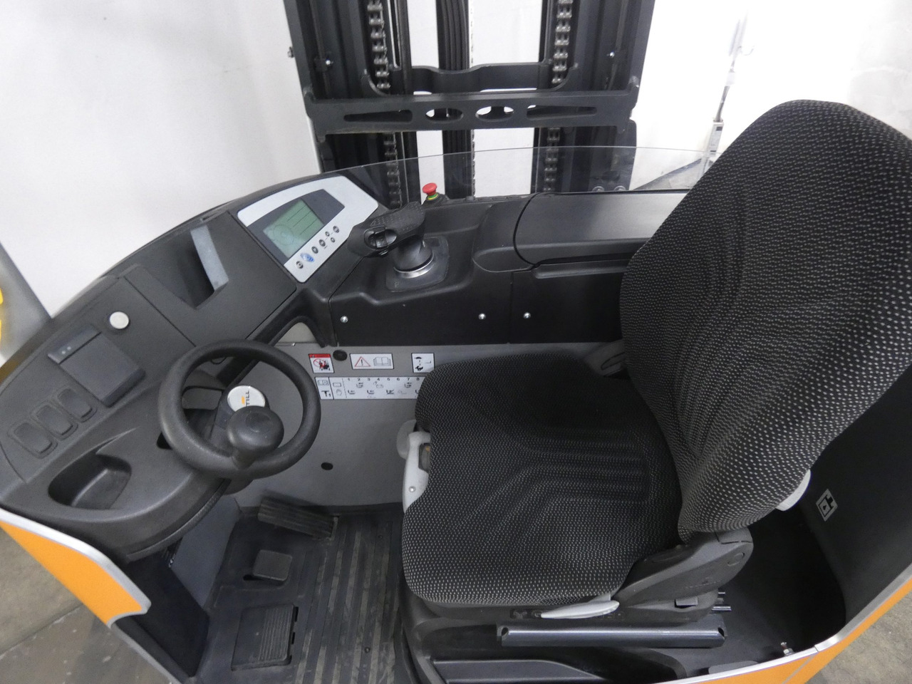 Still FM-X17 - Schubmaststapler: das Bild 3 Still FM-X17 - Schubmaststapler: das Bild 3