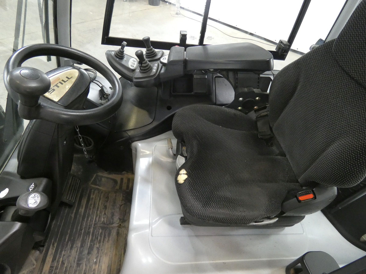 Still RX60-35 - Elektrostapler: das Bild 3 Still RX60-35 - Elektrostapler: das Bild 3