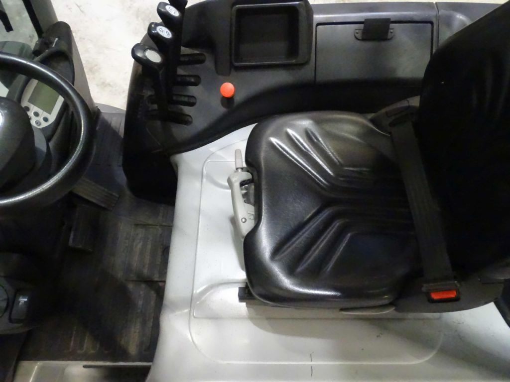 Still RX60-50 - Elektrostapler: das Bild 3 Still RX60-50 - Elektrostapler: das Bild 3