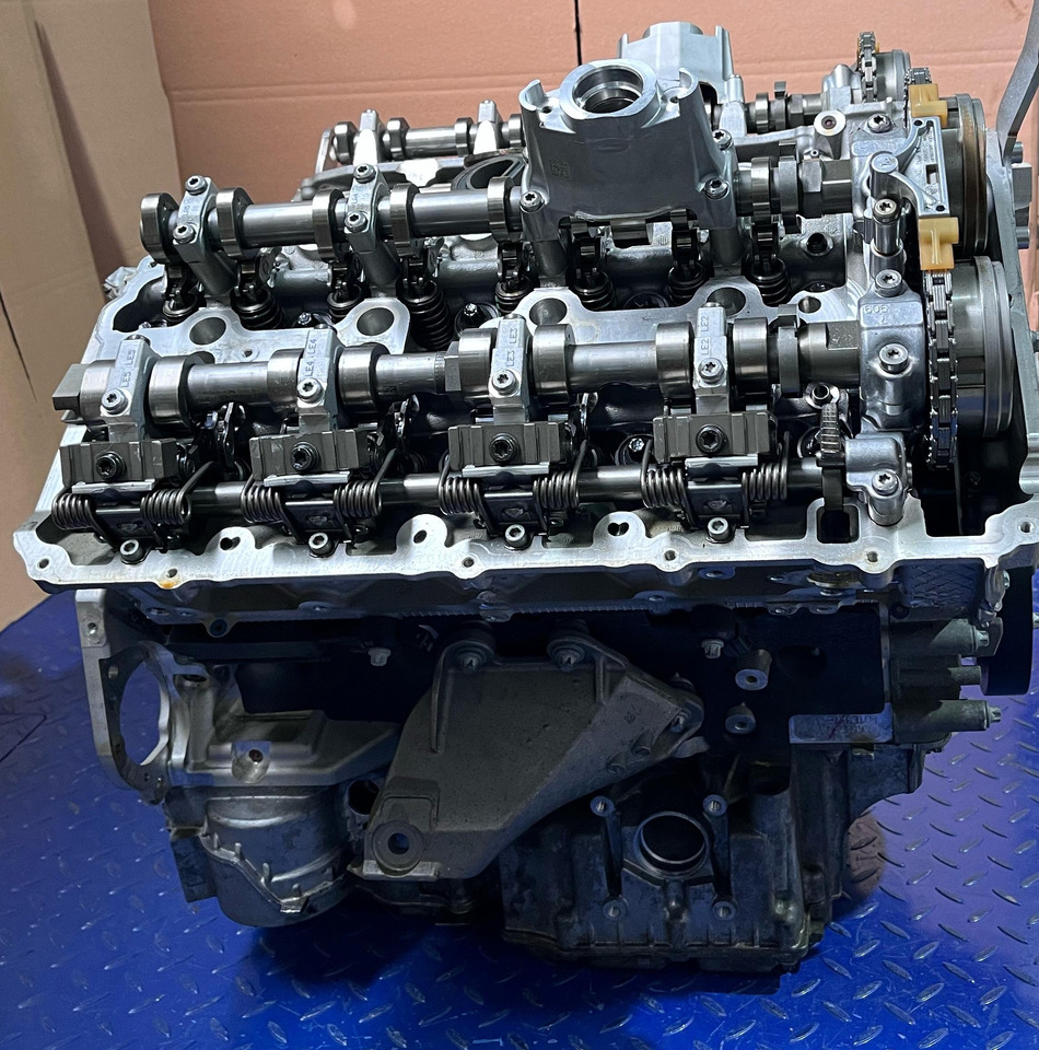BMW Motor N63B44D Euro 6 - Motor und Teile für Andere Technik: das Bild 4 BMW Motor N63B44D Euro 6 - Motor und Teile für Andere Technik: das Bild 4