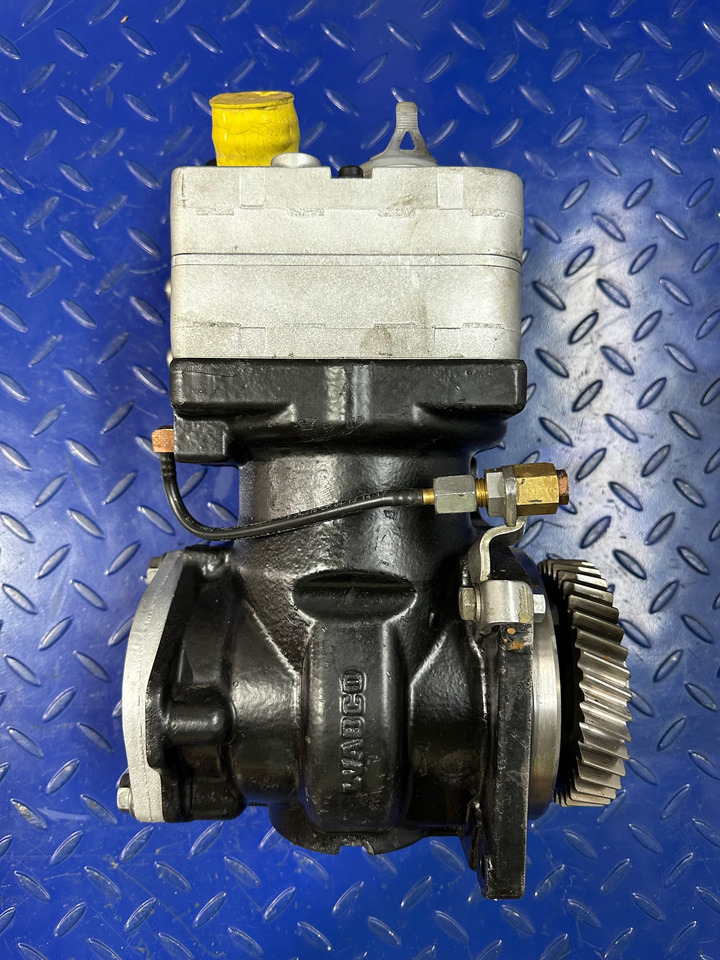 Mercedes Atego 3 Euro 6 Wabco Air Compressor A0011307615 - Ersatzteile für LKW: das Bild 1 Mercedes Atego 3 Euro 6 Wabco Air Compressor A0011307615 - Ersatzteile für LKW: das Bild 1