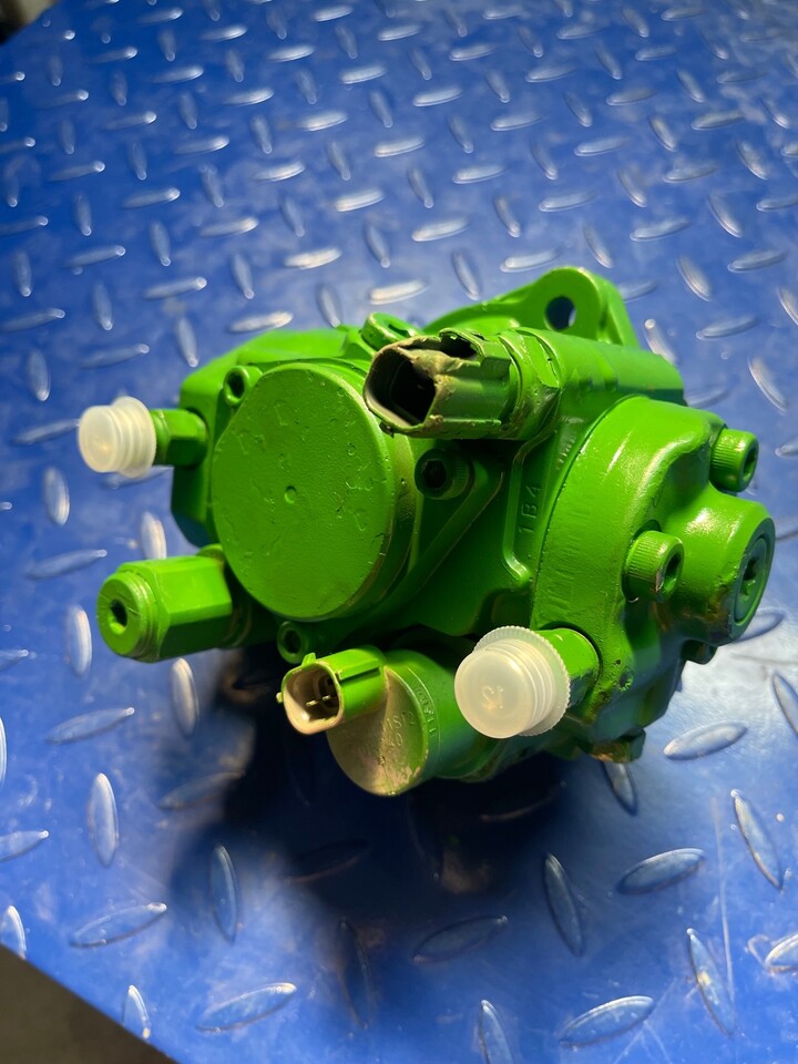 John Deere Injection Pump RE527528 - Kraftstoffpumpe für Traktor: das Bild 4 John Deere Injection Pump RE527528 - Kraftstoffpumpe für Traktor: das Bild 4