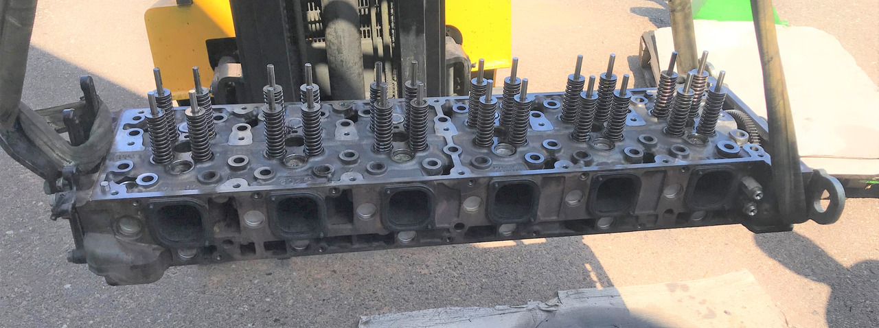 MERCEDES-BENZ Actros MP4 Antos Arocs OM470 Cylinder Head A4700102920 - Zylinderkopf für LKW: das Bild 2 MERCEDES-BENZ Actros MP4 Antos Arocs OM470 Cylinder Head A4700102920 - Zylinderkopf für LKW: das Bild 2