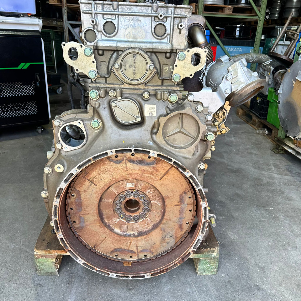 MERCEDES-BENZ Engine OM473 Euro 6 - Motor für LKW: das Bild 4 MERCEDES-BENZ Engine OM473 Euro 6 - Motor für LKW: das Bild 4