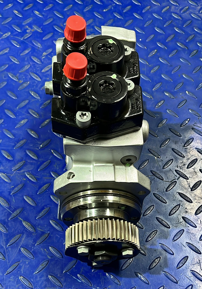 Mercedes Actros MP4 Diesel Pump A4700902150 Euro 6 - Kraftstoffpumpe: das Bild 3 Mercedes Actros MP4 Diesel Pump A4700902150 Euro 6 - Kraftstoffpumpe: das Bild 3