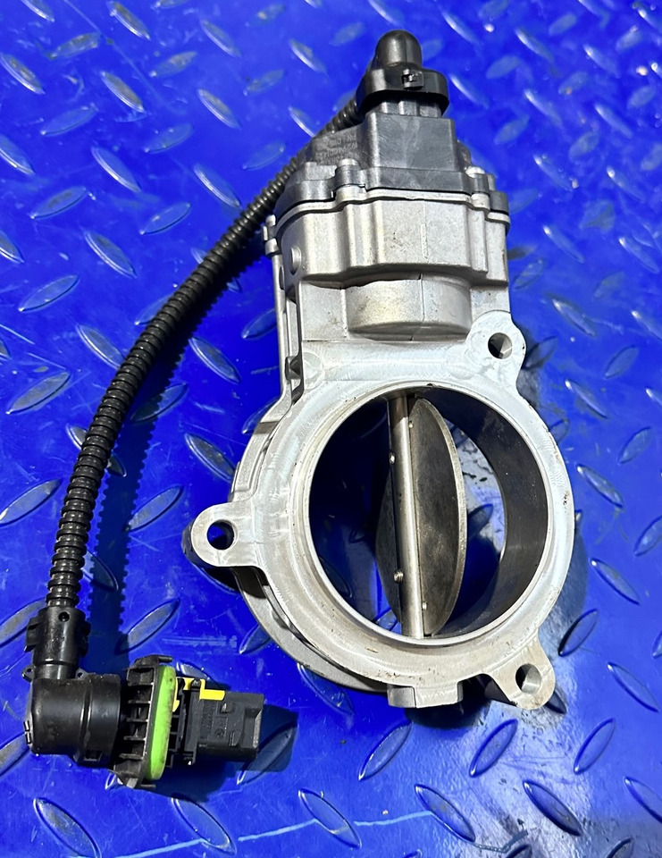 SCANIA 5843R1016 - Luftansaugsystem für LKW: das Bild 2 SCANIA 5843R1016 - Luftansaugsystem für LKW: das Bild 2